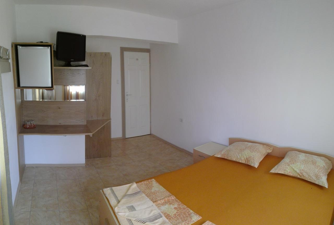 Eleonor Guest House Byala  Buitenkant foto