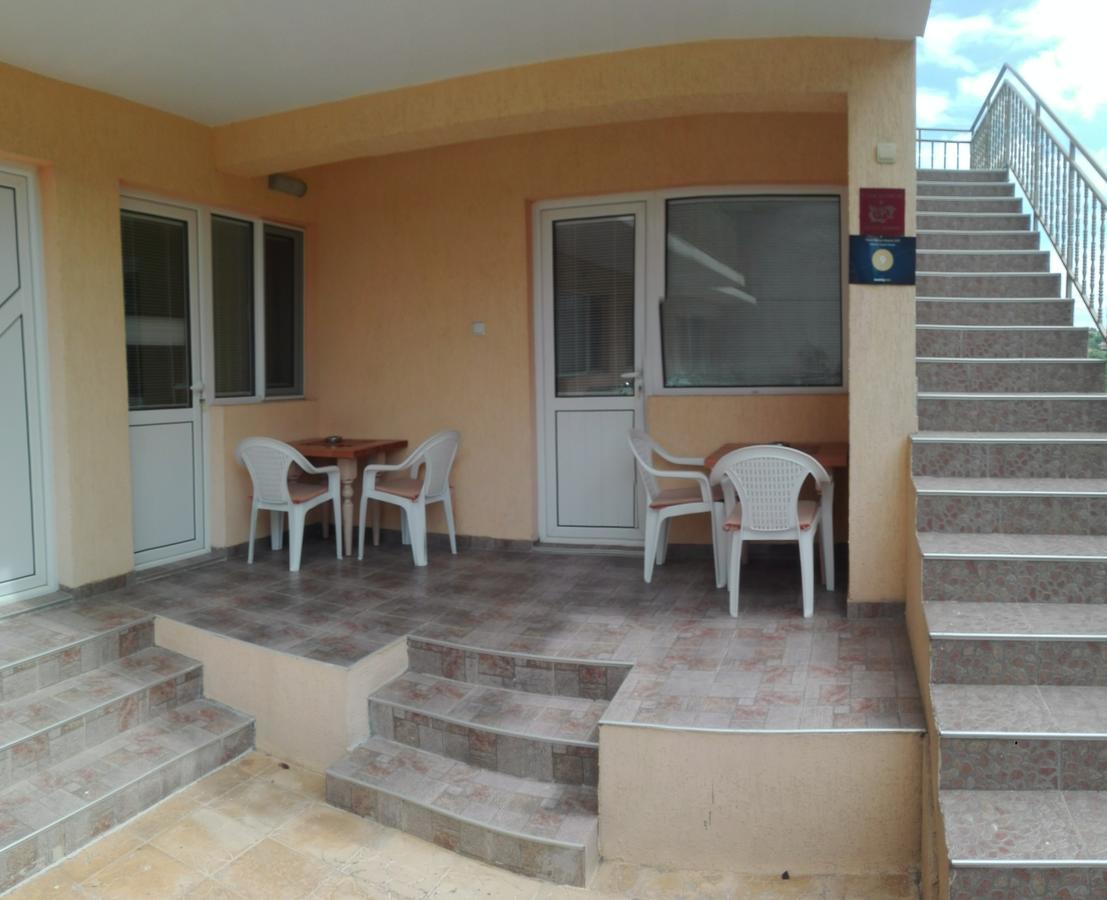 Eleonor Guest House Byala  Buitenkant foto