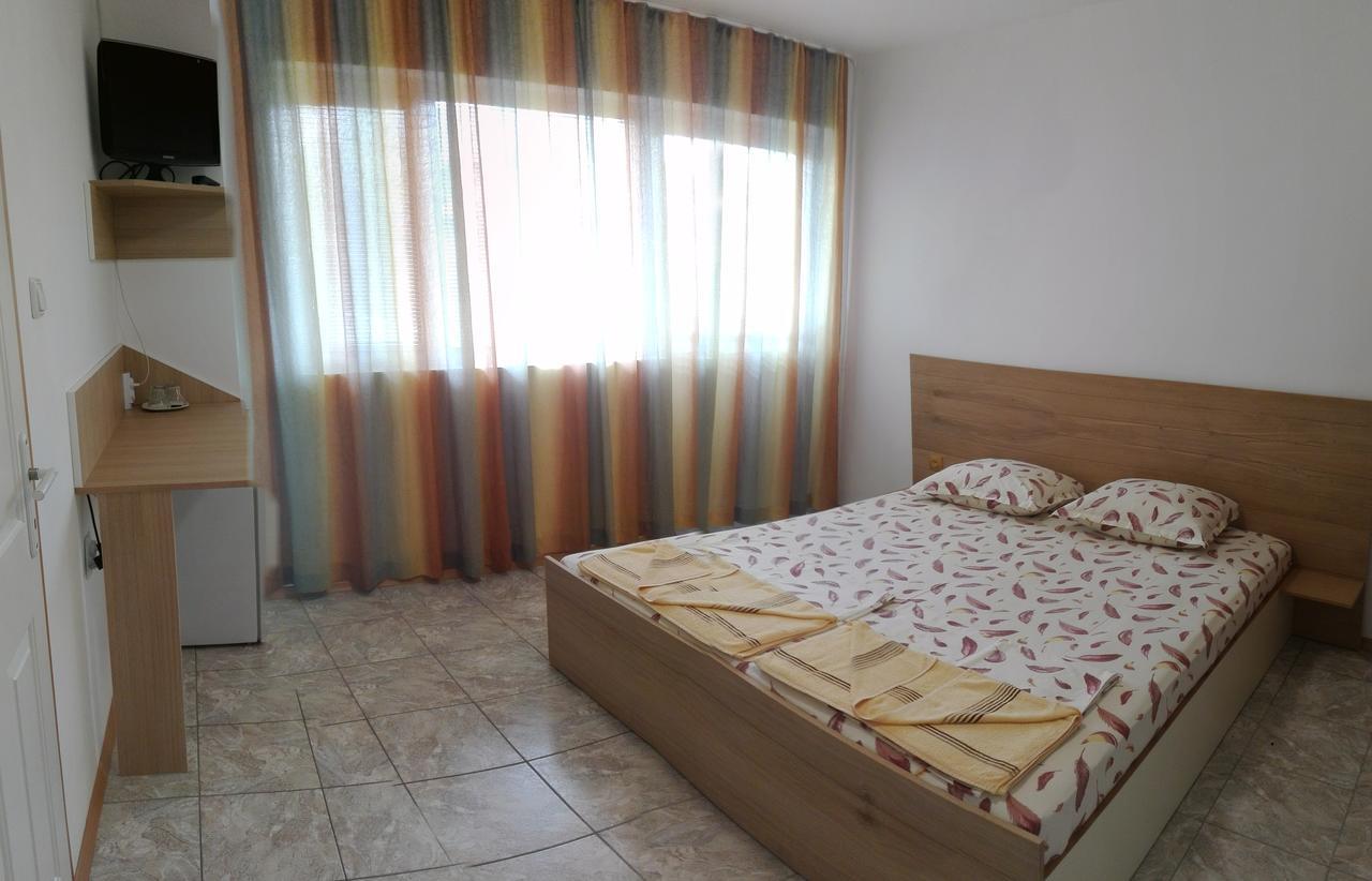 Eleonor Guest House Byala  Buitenkant foto